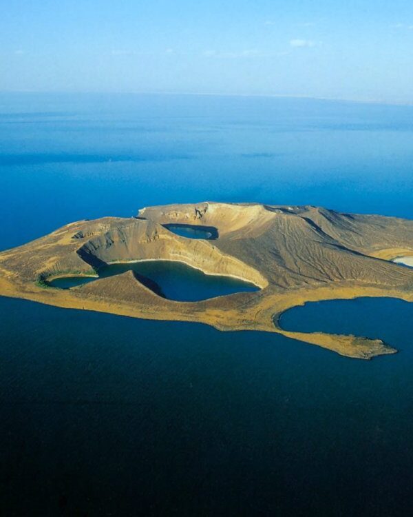 lake turkana national parks